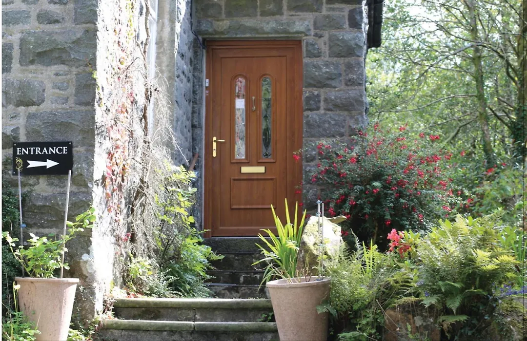 Afon Rhaiadr Country House-1